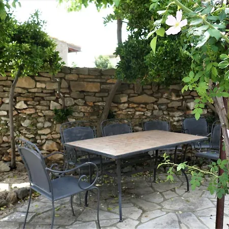 L'enclos بيت للعطل Trausse
